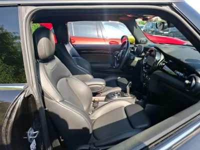 MINI Mini Cooper SE 184ch Edition Camden BVA 5CV occasion 2022 - Photo 4