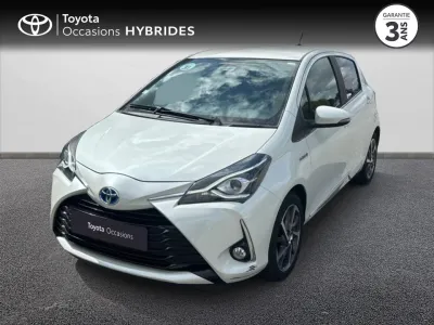 TOYOTA Yaris 100h Chic 5p RC18 occasion 2018 - Photo 1