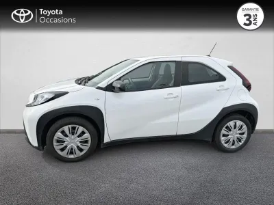 TOYOTA Aygo X 1.0 VVT-i 72ch Dynamic occasion 2023 - Photo 3