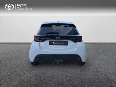 TOYOTA Yaris 116h Design 5p MY22 occasion 2021 - Photo 4