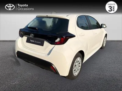 TOYOTA Yaris 70 VVT-i Dynamic 5p MY22 occasion 2024 - Photo 2