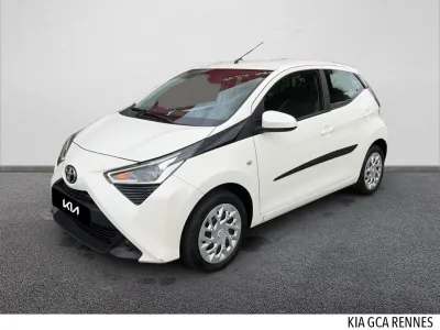 TOYOTA Aygo 1.0 VVT-i 72ch x-play x-shift 5p MY20 occasion 2021 - Photo 1