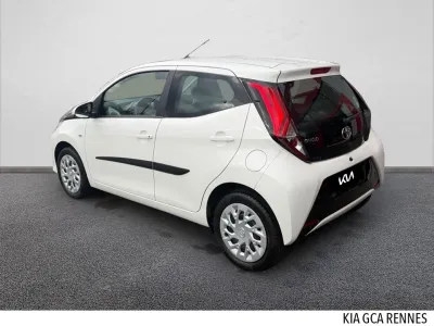 TOYOTA Aygo 1.0 VVT-i 72ch x-play x-shift 5p MY20 occasion 2021 - Photo 3