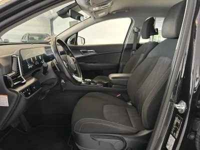 KIA Sportage 1.6 T-GDi 230ch HEV  Active BVA6 4x2 occasion 2022 - Photo 3