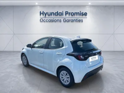 TOYOTA Yaris 116h Dynamic 5p MY22 occasion 2023 - Photo 3