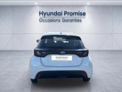 TOYOTA Yaris 116h Dynamic 5p MY22 occasion 2023 - Photo 4