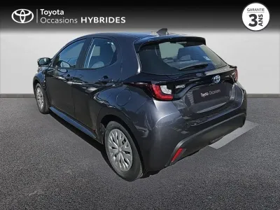 TOYOTA Yaris 116h Dynamic 5p MY22 occasion 2023 - Photo 2