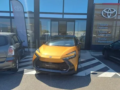 TOYOTA C-HR 2.0 Hybride 200ch Collection Premiere NG23 occasion 2024 - Photo 1
