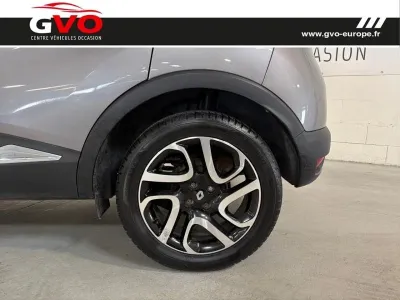 RENAULT Captur 0.9 TCe 90ch Stop&Start energy Intens Euro6 114g 2016 occasion 2015 - Photo 4