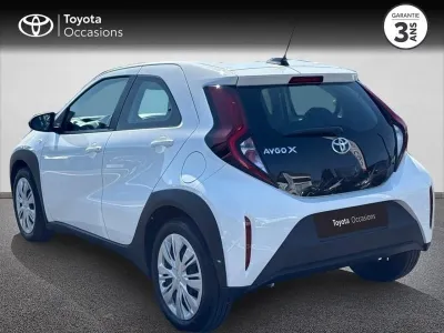 TOYOTA Aygo X 1.0 VVT-i 72ch Dynamic occasion 2023 - Photo 2