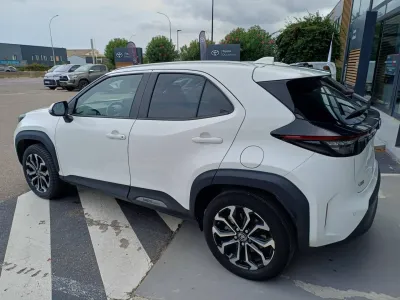 TOYOTA Yaris Cross 116h Design MY25 occasion 2025 - Photo 4