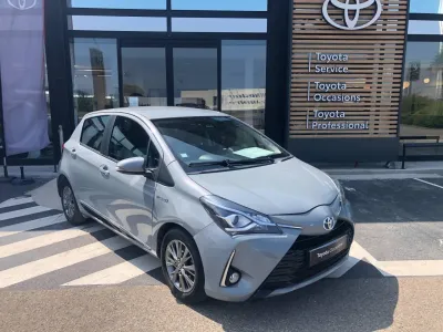 TOYOTA Yaris 100h Dynamic 5p occasion 2017 - Photo 3