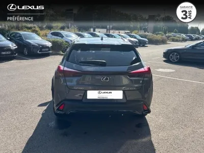 LEXUS UX 300h F SPORT Design 2WD MC25 occasion 2024 - Photo 4