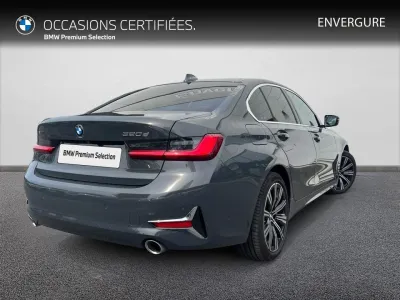 BMW Serie 3 320dA xDrive 190ch Luxury occasion 2019 - Photo 2
