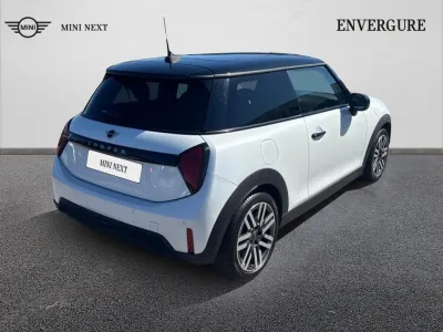 MINI Cooper 3 Portes C 156ch Classic DKG7 occasion 2024 - Photo 2