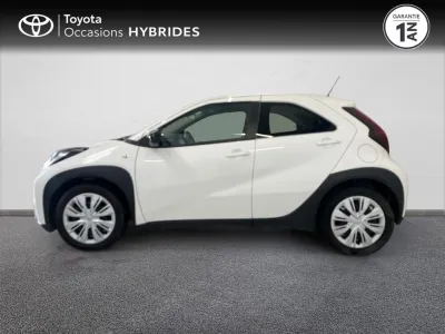 TOYOTA Aygo X 1.0 VVT-i 72ch Dynamic occasion 2023 - Photo 3