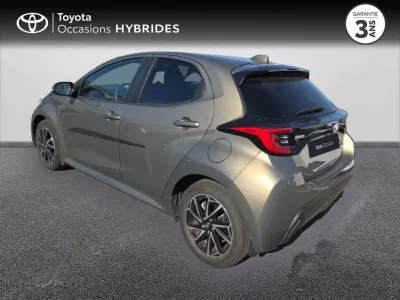 TOYOTA Yaris 116h Design 5p MY22 occasion 2023 - Photo 2