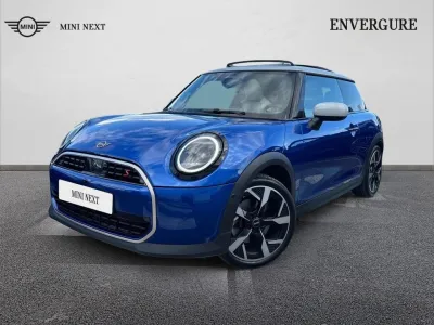 MINI Cooper 3 Portes S 204ch Favoured DKG7 occasion 2024 - Photo 1