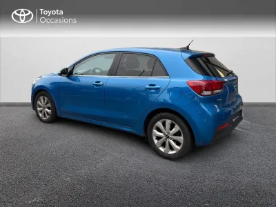 KIA Rio 1.0 T-GDI 100ch Blue Edition occasion 2021 - Photo 2