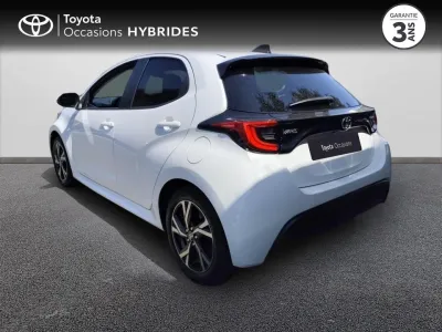 TOYOTA Yaris 116h Design 5p MY25 occasion 2026 - Photo 2