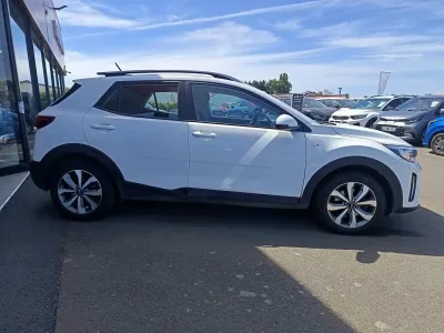 KIA Stonic 1.0 T-GDi 100ch Active occasion 2022 - Photo 4