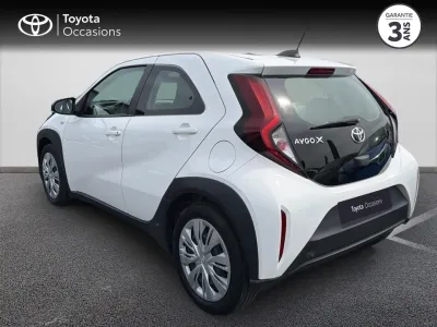 TOYOTA Aygo X 1.0 VVT-i 72ch Dynamic occasion 2022 - Photo 2