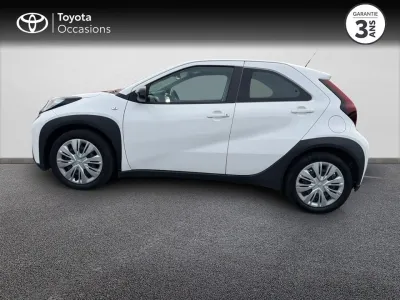 TOYOTA Aygo X 1.0 VVT-i 72ch Dynamic occasion 2022 - Photo 3