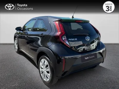 TOYOTA Aygo X 1.0 VVT-i 72ch Dynamic occasion 2024 - Photo 2
