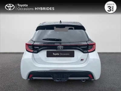 TOYOTA Yaris 116h GR Sport 5p MY22 occasion 2023 - Photo 4