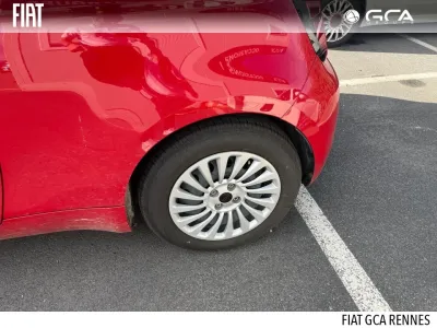 FIAT 500C e 118ch  (RED) MY23 occasion 2023 - Photo 4