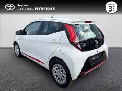 TOYOTA Aygo 1.0 VVT-i 69ch x-play 5p occasion 2020 - Photo 2