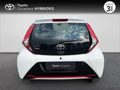 TOYOTA Aygo 1.0 VVT-i 69ch x-play 5p occasion 2020 - Photo 4