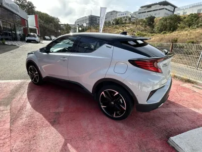 TOYOTA C-HR 2.0 Hybride 184ch GR Sport E-CVT occasion 2023 - Photo 4