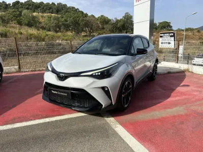 TOYOTA C-HR 2.0 Hybride 184ch GR Sport E-CVT occasion 2023 - Photo 2