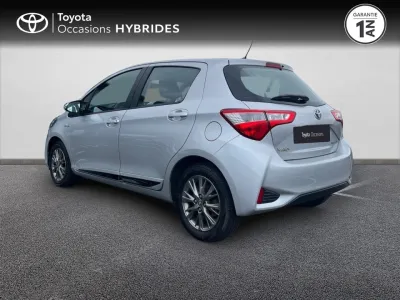 TOYOTA Yaris HSD 100h Dynamic Conf Nav occasion 2018 - Photo 2