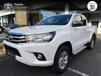 TOYOTA Hilux 2.4 D-4D 150ch X-Tra Cabine Légende 4WD RC19 occasion 2019 - Photo 1