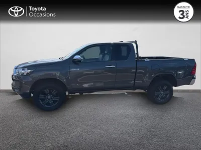 TOYOTA Hilux 2.4 D-4D 150ch X-Tra Cabine Légende 4WD RC23 occasion 2024 - Photo 3