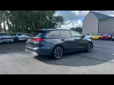 KIA Ceed SW 1.0 T-GDi 100ch GT-line MY25 occasion 2026 - Photo 3