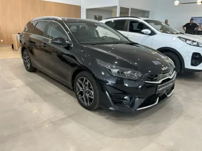 KIA Ceed SW 1.5 T-GDi 140ch GT-line Premium DCT7 occasion 2024 - Photo 3
