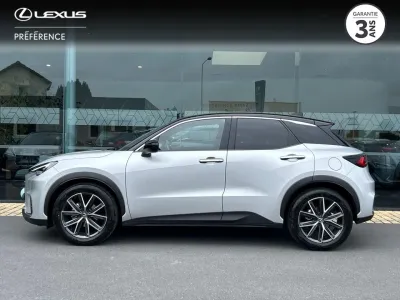 LEXUS LBX 1.5 136ch Emotion 2WD occasion 2024 - Photo 3