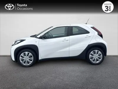TOYOTA Aygo X 1.0 VVT-i 72ch Dynamic occasion 2023 - Photo 3
