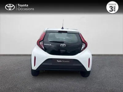 TOYOTA Aygo X 1.0 VVT-i 72ch Dynamic occasion 2023 - Photo 4