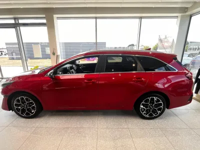 KIA Ceed SW 1.5 T-GDi 140ch GT-line DCT7 MY25 occasion 2026 - Photo 2