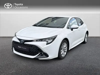 TOYOTA Corolla 1.8 140ch Dynamic Business MY23 occasion 2023 - Photo 1