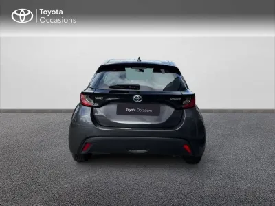 TOYOTA Yaris 116h Dynamic 5p MY22 occasion 2023 - Photo 4