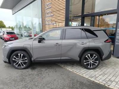 TOYOTA RAV4 2.5 Hybride Rechargeable 309ch Lounge AWD-i RC26 occasion 2026 - Photo 2