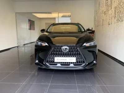 LEXUS NX 450h+ Luxe 4WD MY24 occasion 2024 - Photo 2
