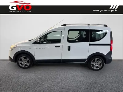DACIA Dokker 1.5 Blue dCi 95ch Silver Line occasion 2019 - Photo 3