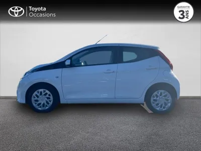 TOYOTA Aygo 1.0 VVT-i 72ch x-play 5P MY19 occasion 2020 - Photo 3