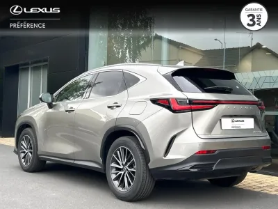 LEXUS NX 450h+ Luxe   Luxe PackDesign MY24 occasion 2023 - Photo 2